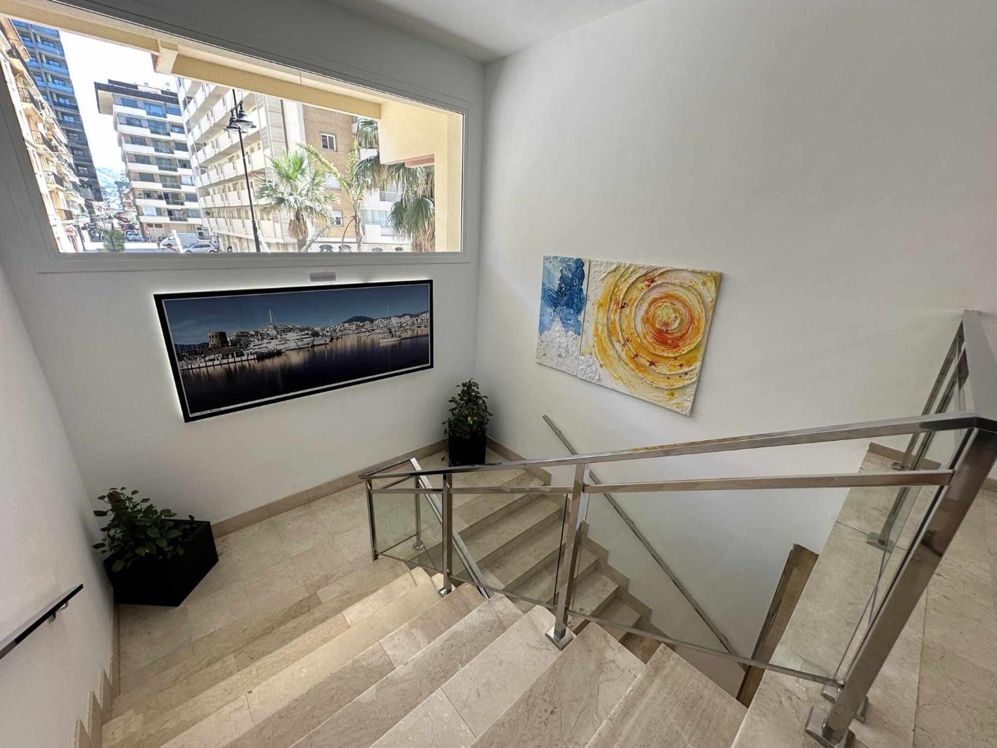 Estudio Pyr Privado Frente Al Puerto De 푸엔히롤라 외부 사진