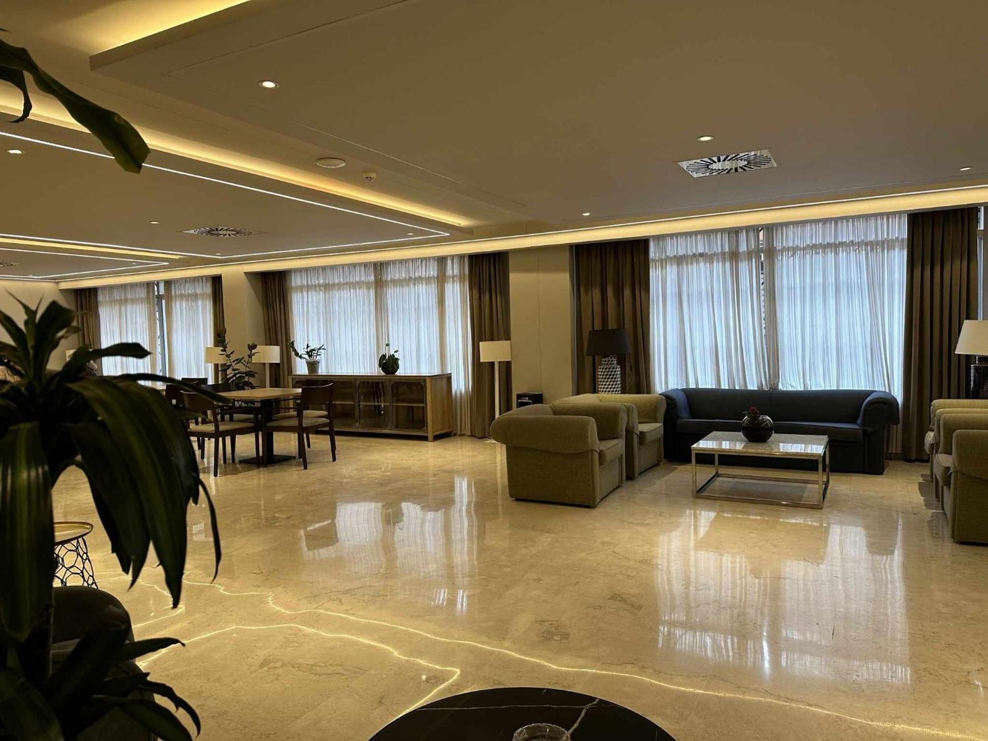 Estudio Pyr Privado Frente Al Puerto De 푸엔히롤라 외부 사진