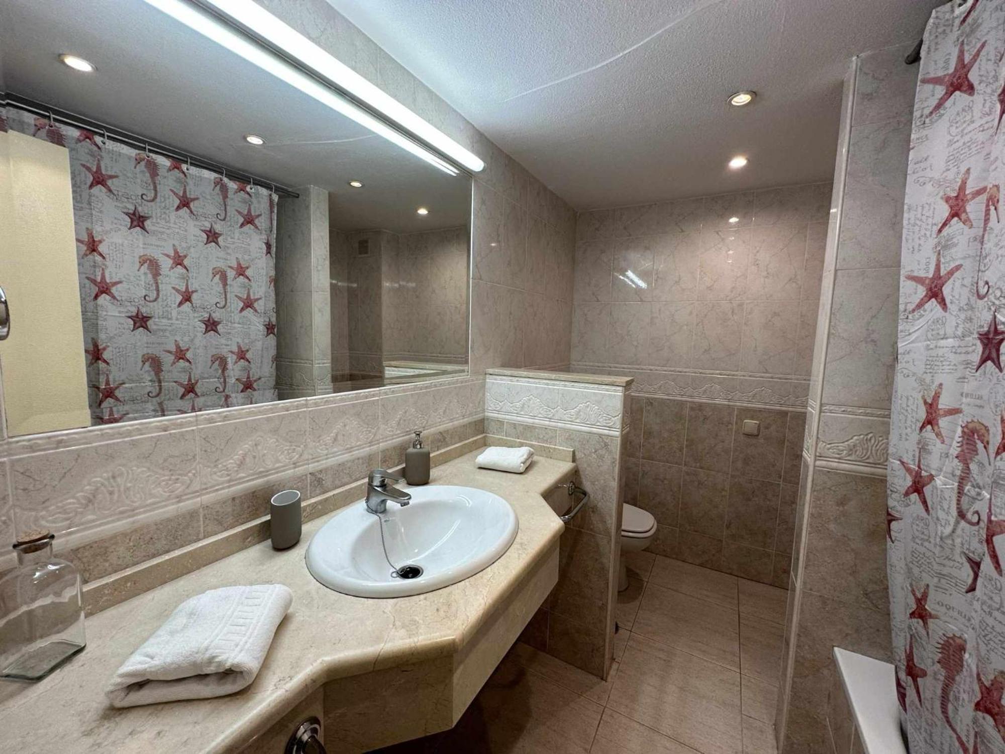 Estudio Pyr Privado Frente Al Puerto De 푸엔히롤라 외부 사진
